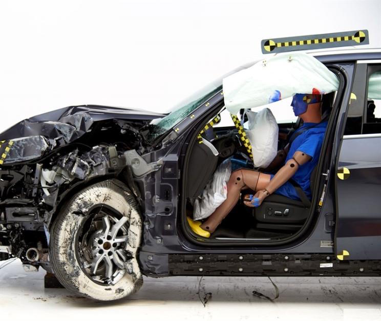 744x0_1_autohomecar__ChcCSVzWQN2ANtf5AAQl4Us9OHE147.jpg