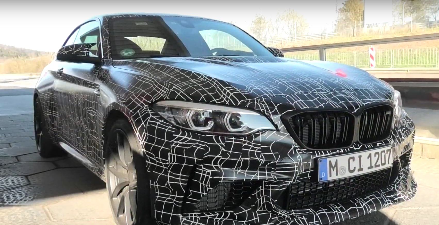 bmw-m2-cs-csl-spied-again-at-the-nurburgring_1.jpg