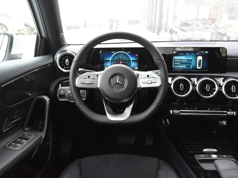 800x0_1_q87_autohomecar__ChcCQFw8W9yAOE4bAAcGme1y0Hc174_meitu_1.jpg