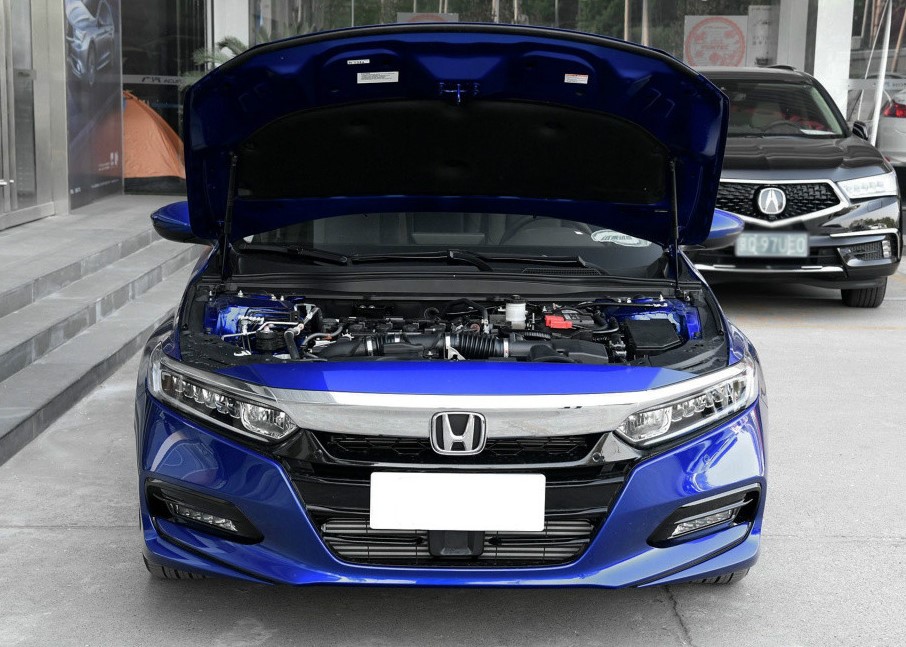 1024x0_1_q95_autohomecar__wKgHIFrlRV2ARt4HAAhisRVIbjM049.jpg