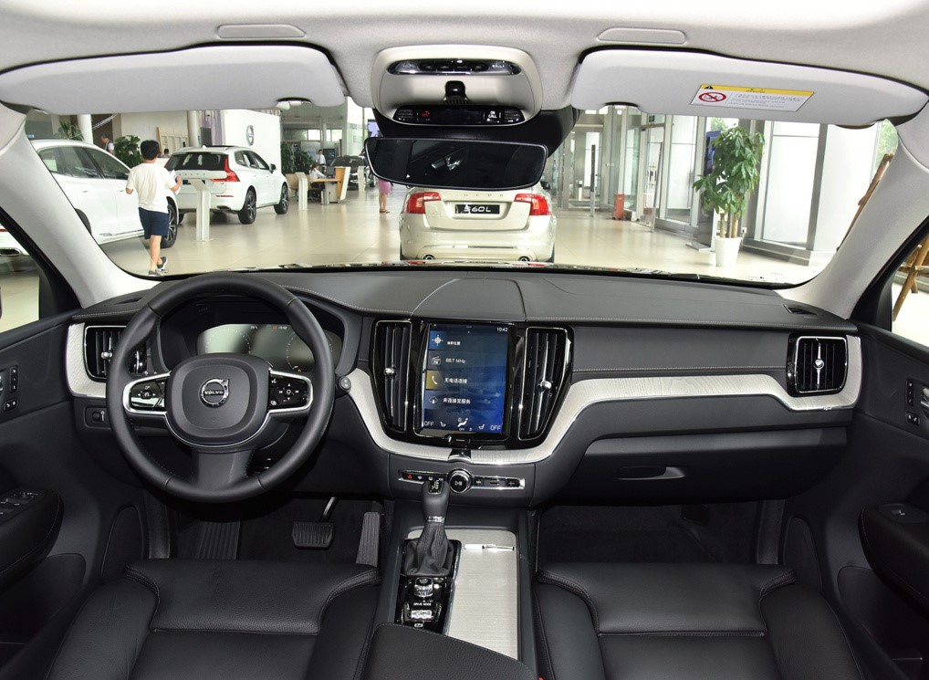 1024x0_1_q95_autohomecar__ChsEmV0Lj9eAVG4dAAcyPjJ9C0c183.jpg