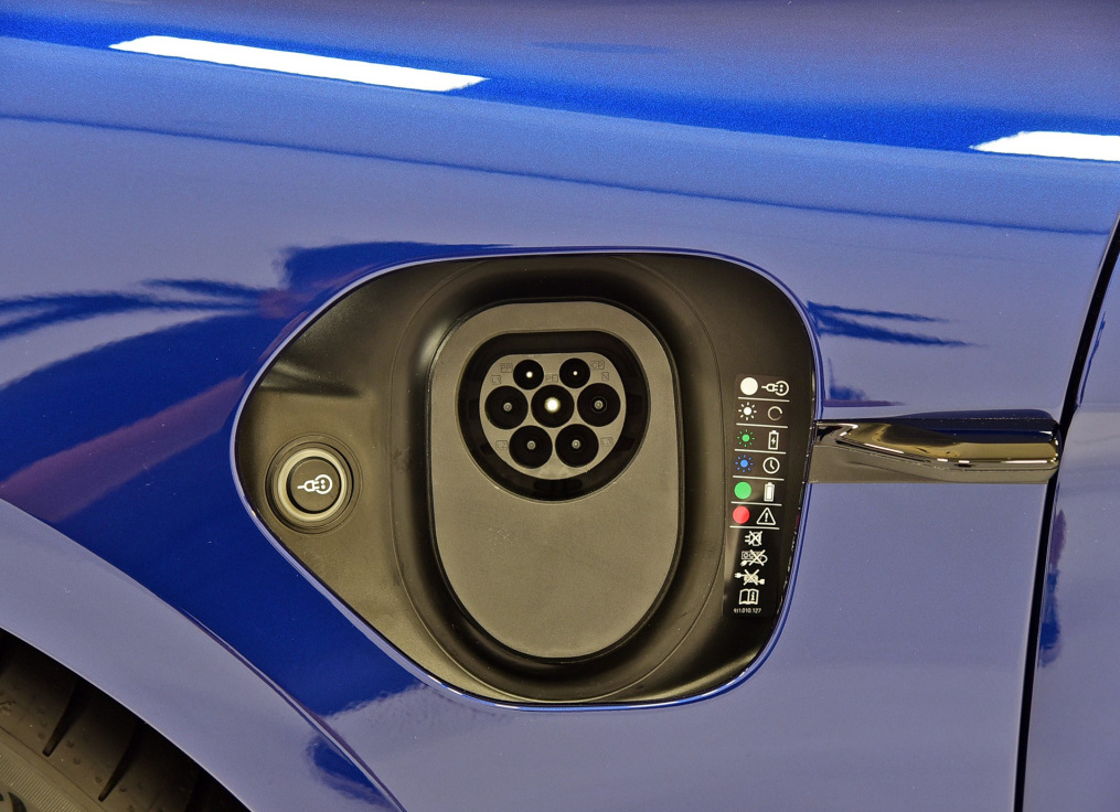 1024x0_1_q95_autohomecar__ChsEel1uJWmAcXWKAAjk0r_mjVI441.jpg