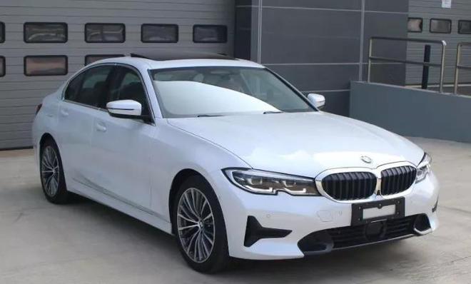 å¨æ°å®é©¬320i/Liè½¦åæå æå°éç¨åç¼¸åå¨æº