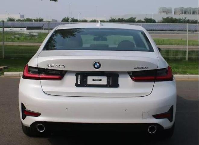 å¨æ°å®é©¬320i/Liè½¦åæå æå°éç¨åç¼¸åå¨æº