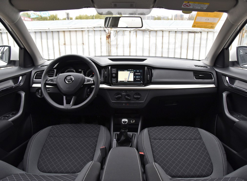 1024x0_1_q95_autohomecar__ChsEj1v3wsCAQDu4AAiAqDBTEfw735.jpg