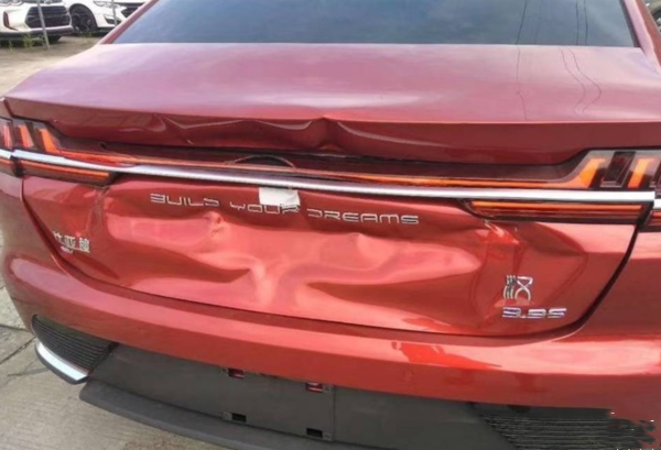 autohomecar__ChsEm18QaryAOj-DAAnGzn3XVpE298副本.png