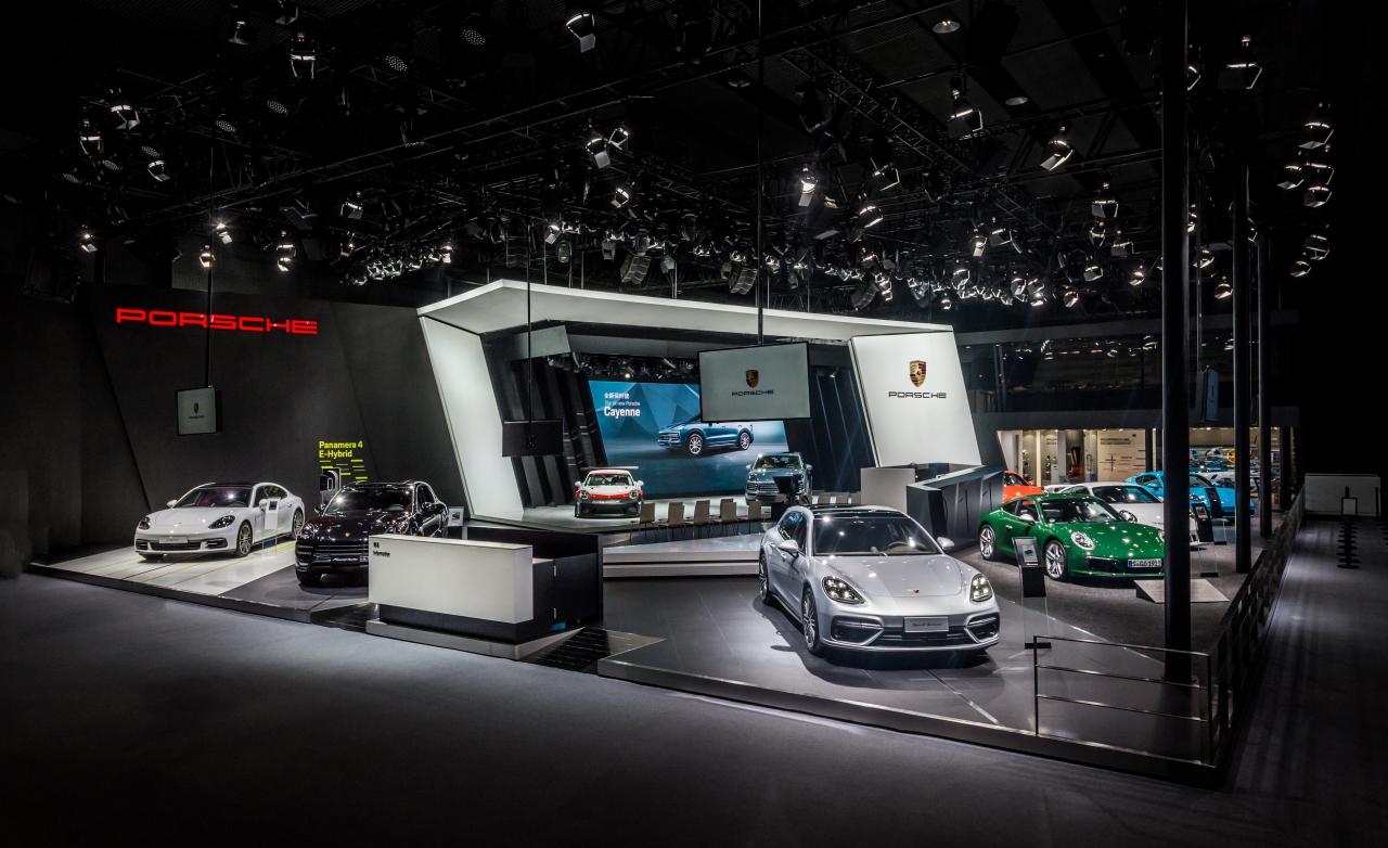 1612684525317495.jpg src=http___www.porsche-newsroom.cn_uploads_2017_11_1511496069.jpg&refer=http___www.porsche-newsroom.jpg