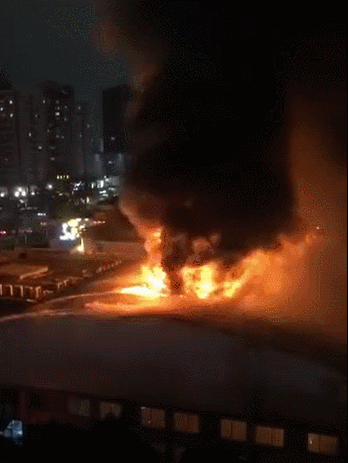 1614832184165322.gif 2021_0304_84b193c1g00qpex13014hd2009o00cvg009o00cv.gif