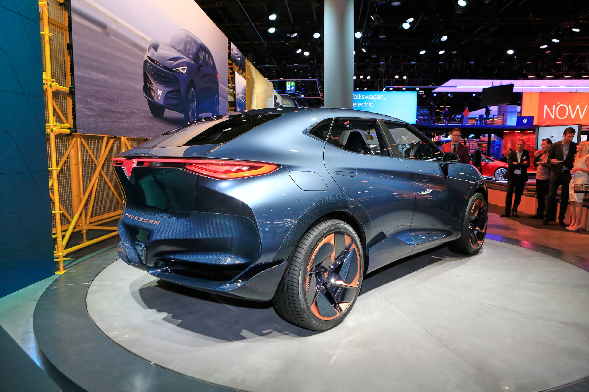 1670315849152727.jpg 676c96b0-cupra-tavascan-4.jpg