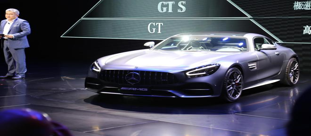 奔驰新款梅赛德斯AMG GT系列跑车上市 售价为131.88-182.68万元