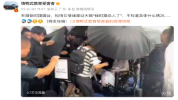 保时捷展台一女子坐轮椅维权！