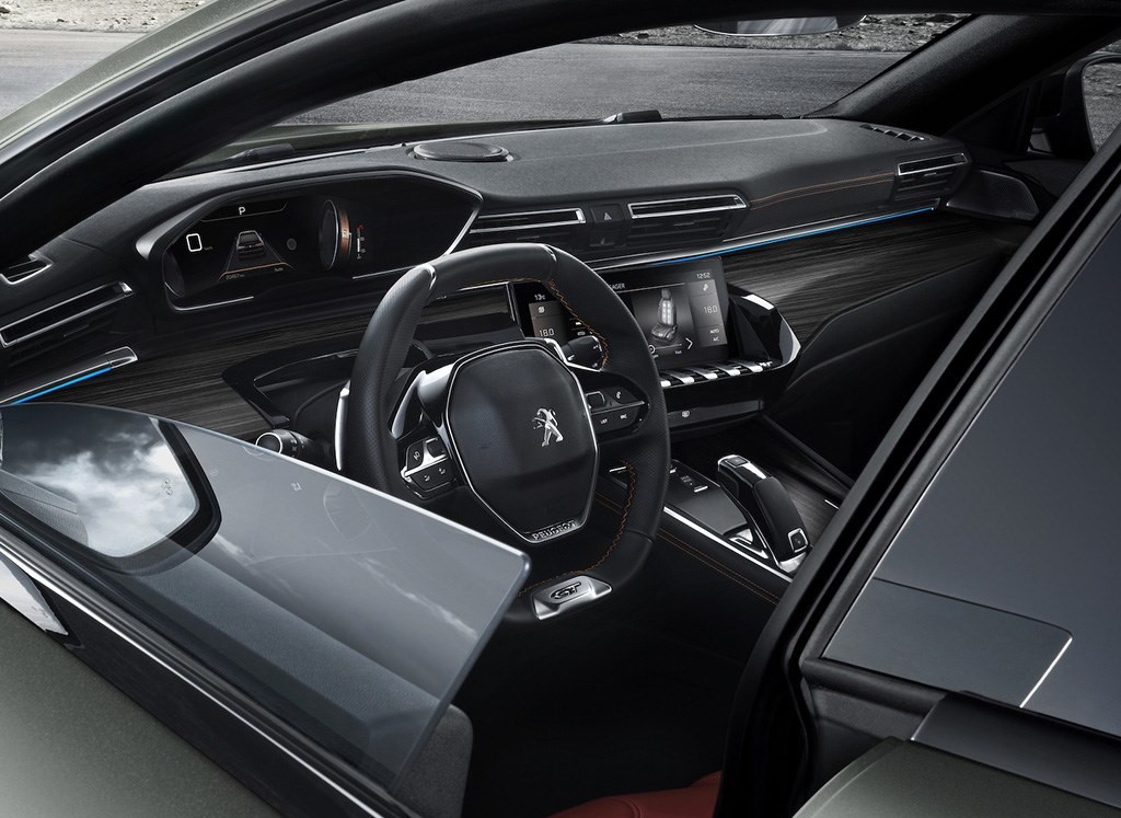 1580009358687555.jpg 1024x0_1_q95_autohomecar__ChcCQ1sXUuaAFJ7lAAKEa4atdPI852.jpg