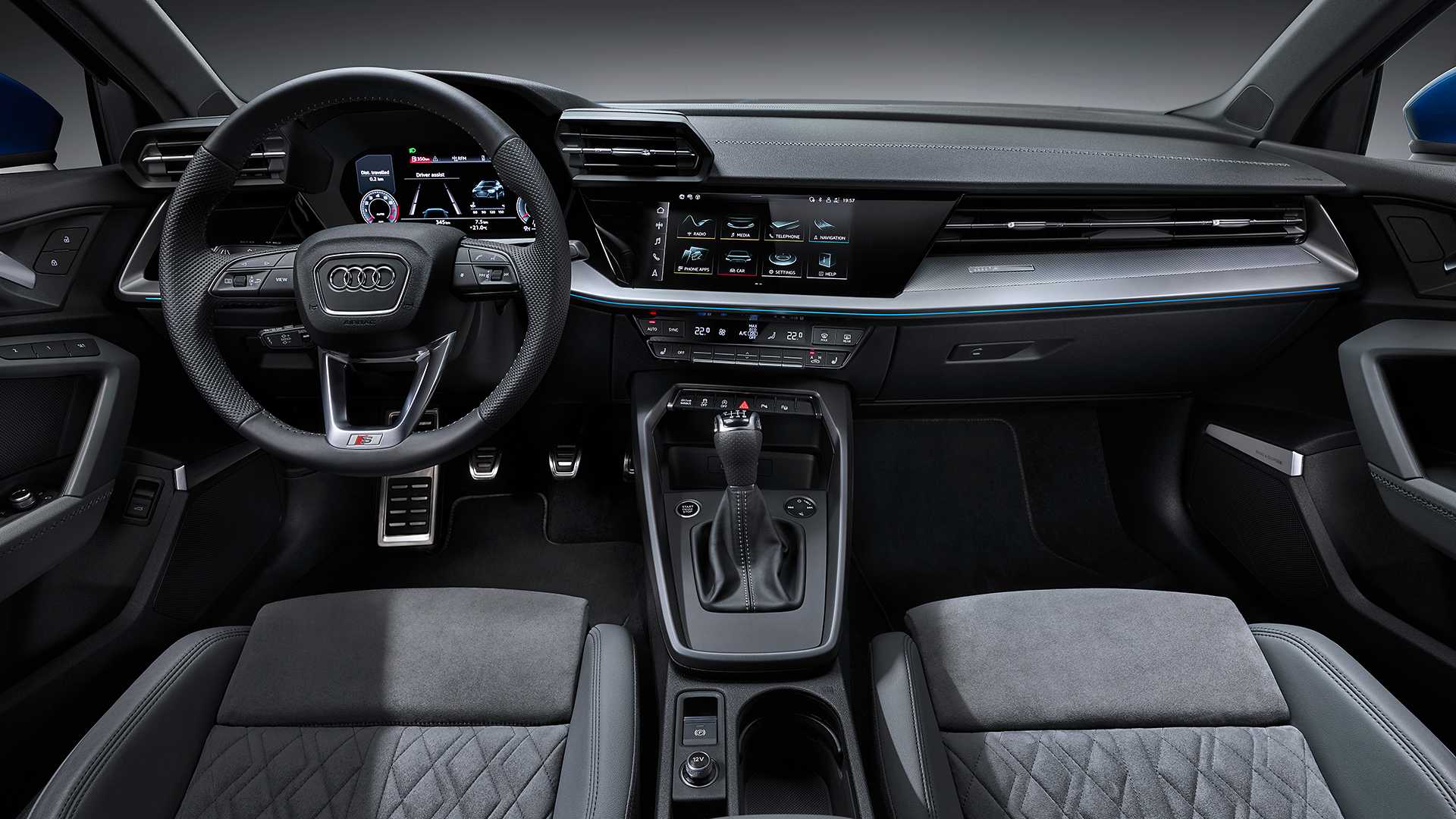 1585817103402474.jpg autohomecar__ChsEf15eIkOAPHw3AAKSH_9TRt4433.jpg