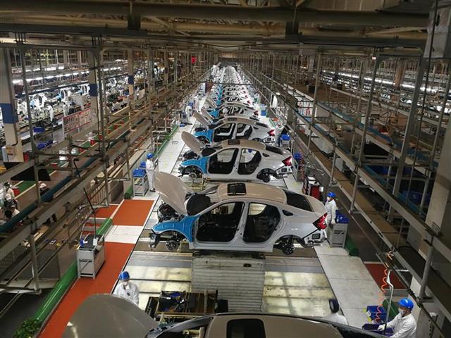 1594437270995157.jpg 东风本田生产线.jpg