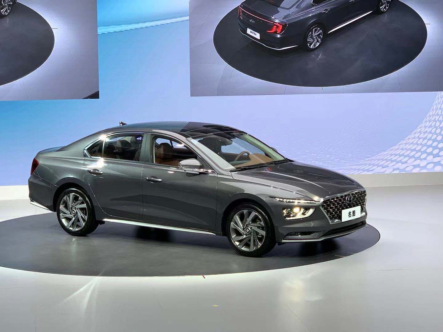 1606553209650575.jpg autohomecar__ChwFlF-3J7eAW1UkAAHkTKUg9w0089.jpg