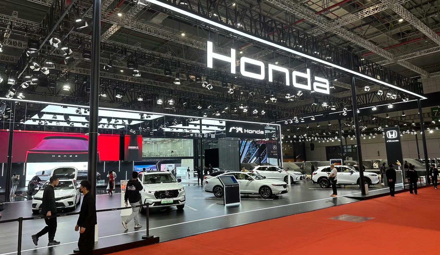 ec315adaly1hd5hg6e33zj21400n7ww3