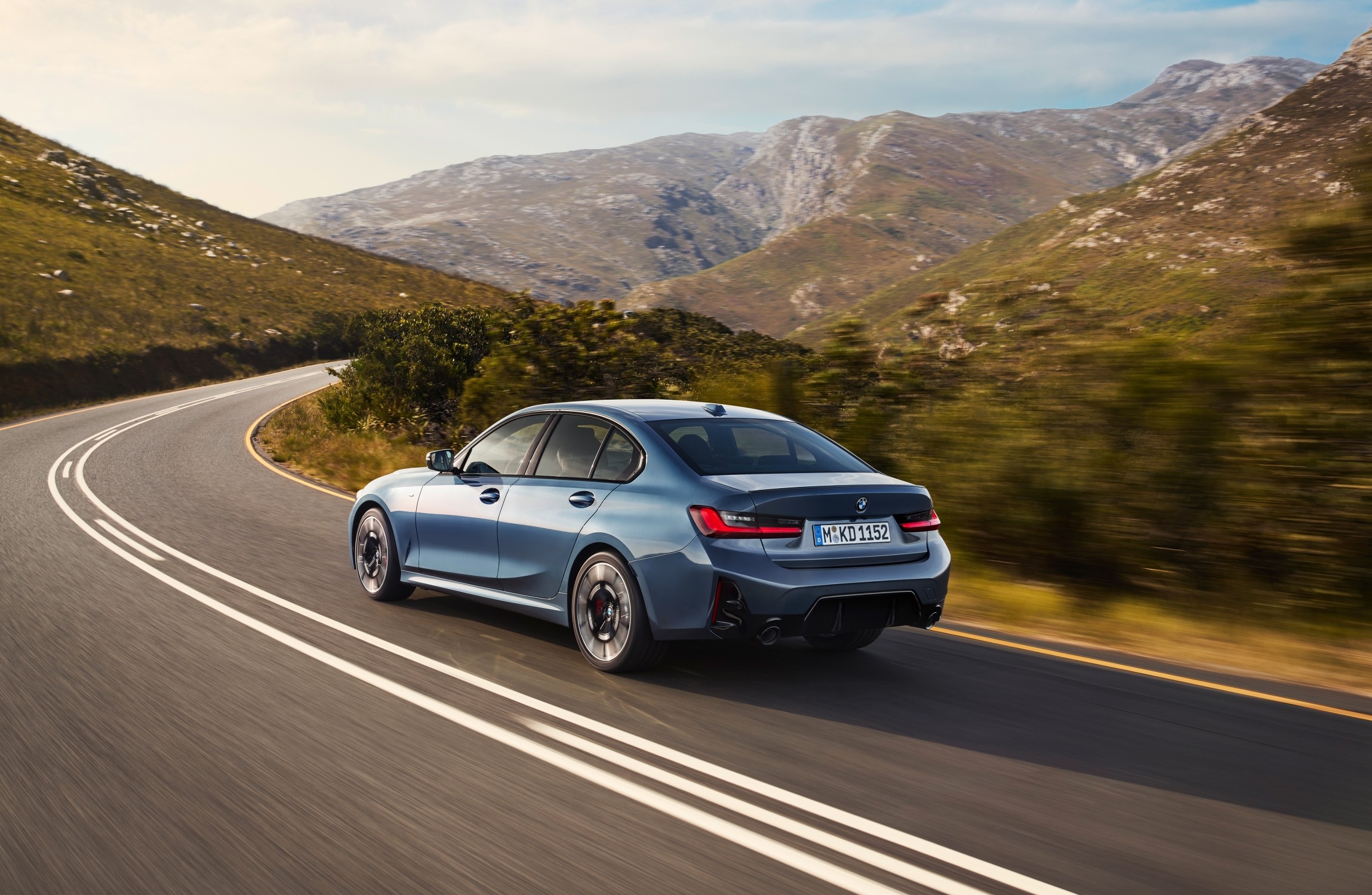 P90549622_lowRes_the-new-bmw-330i-sed P90549622_lowRes_the-new-bmw-330i-sed