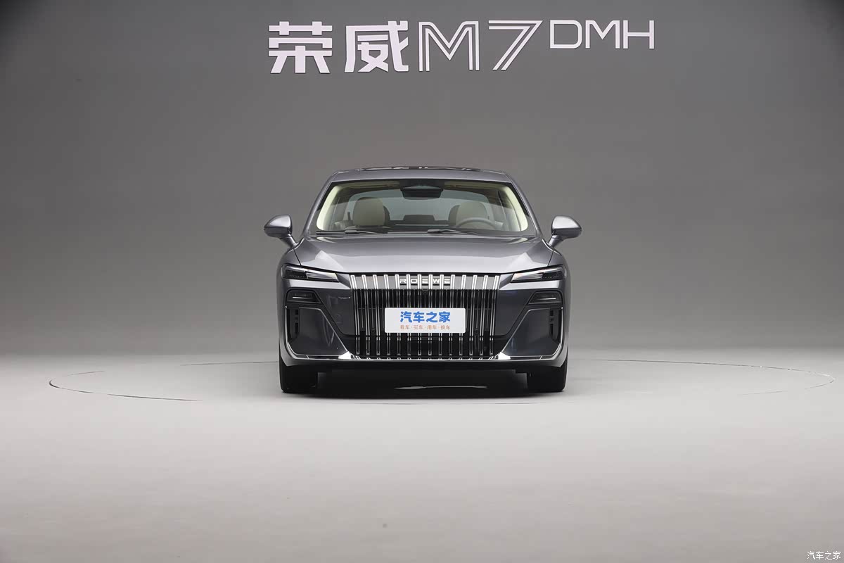 http://www2.autoimg.cn/chejiahaodfs/g26/M04/1C/0C/620x0_1_autohomecar__CjIFVmheawyAfL3jAEz3krnzyfk425.jpg