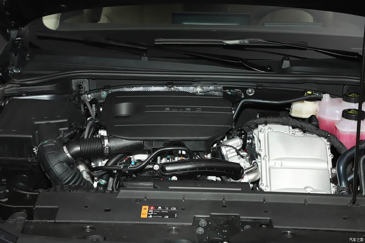 http://www2.autoimg.cn/chejiahaodfs/g26/M0A/E3/89/620x0_1_autohomecar__ChtlxWheaxGAPtxuAF2NluLigr0605.jpg